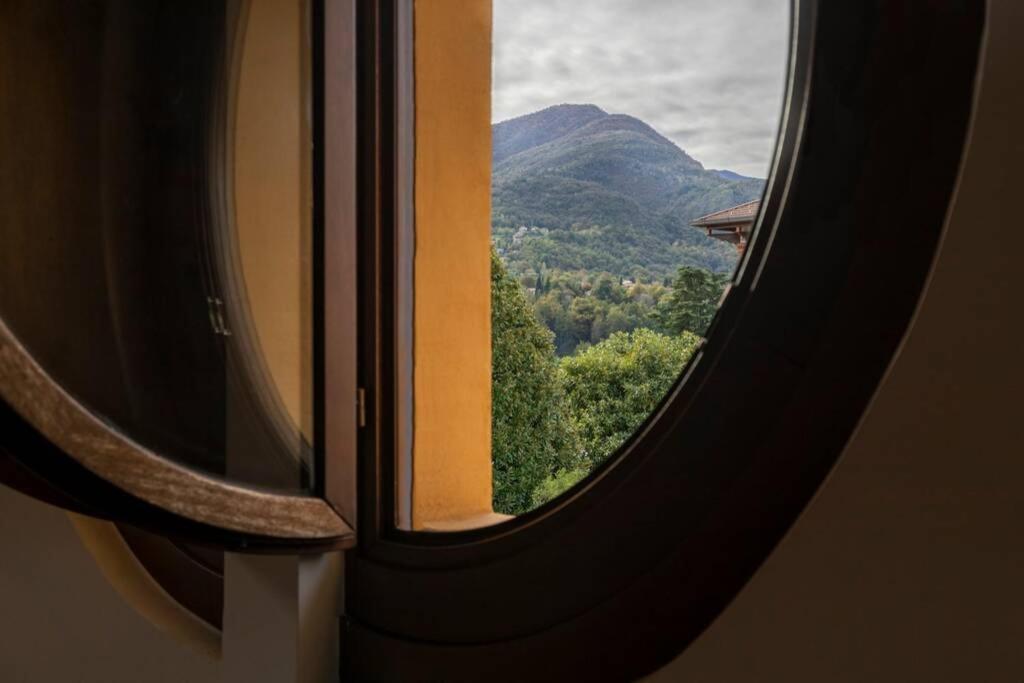 Pearl Of The Lake Apartment, Bellagio, Breathtaking Views And Good Vibes Bagian luar foto