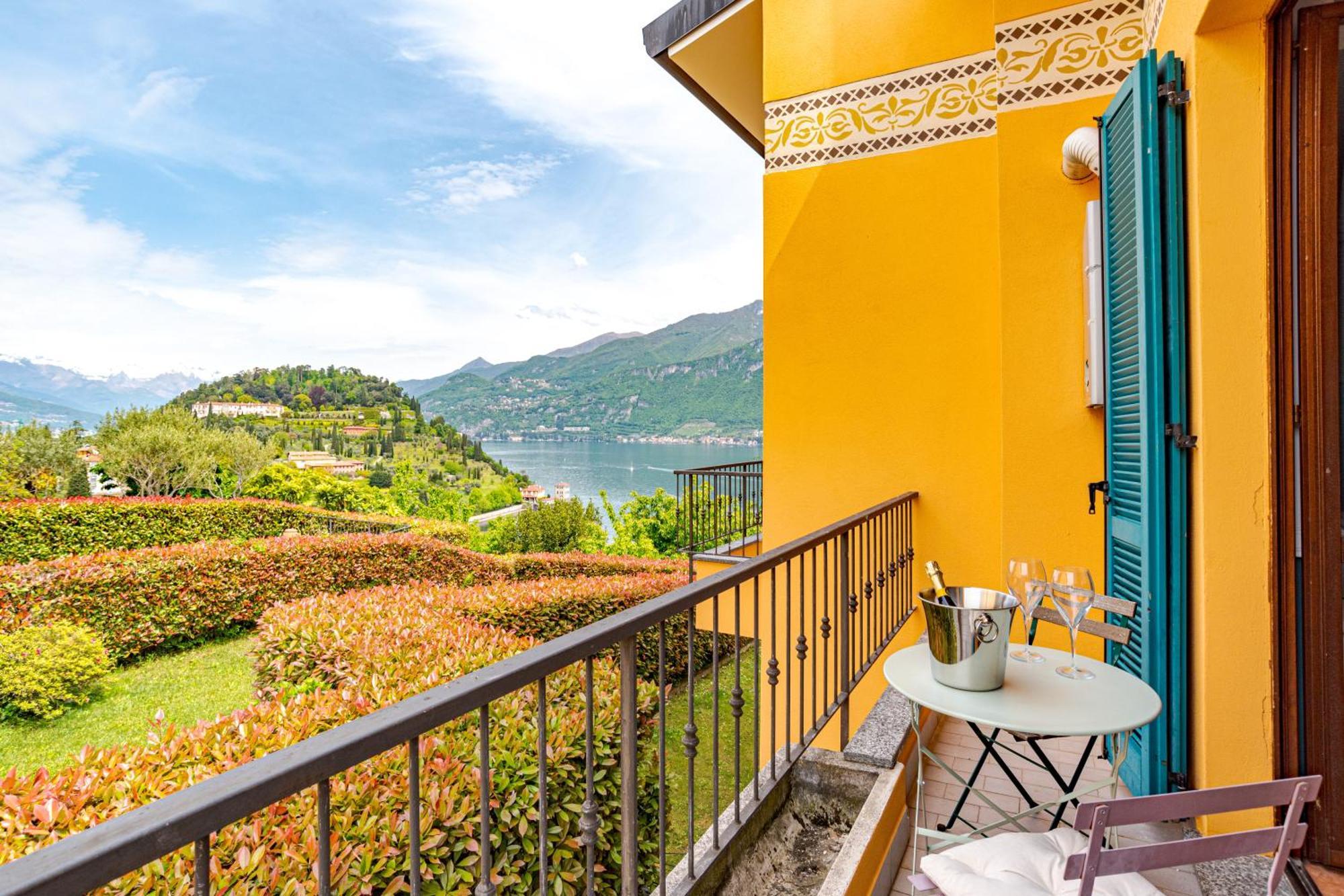 Pearl Of The Lake Apartment, Bellagio, Breathtaking Views And Good Vibes Bagian luar foto